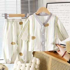 子供の家の服のスーツの夏の新型の男の子のカーディガンの女の子のパジャマの薄いタイプの赤ちゃんのレジャーのエアコンの服の子供服