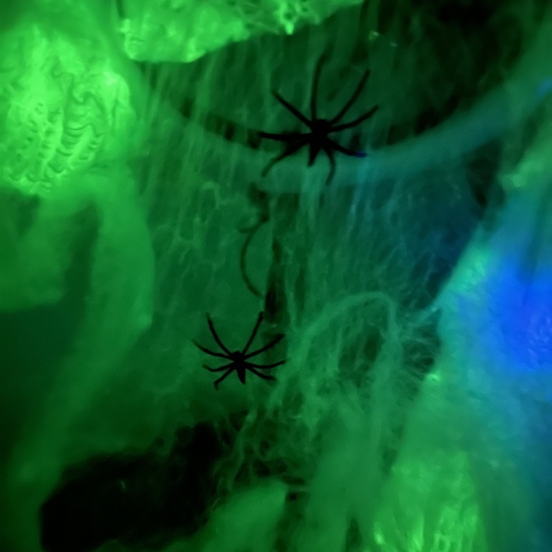 111 Halloween Luminous Spider Cotton 20g Spider Web Cotton Luminous Little Spider Haunted House Secret Room Tomb Scene Layout