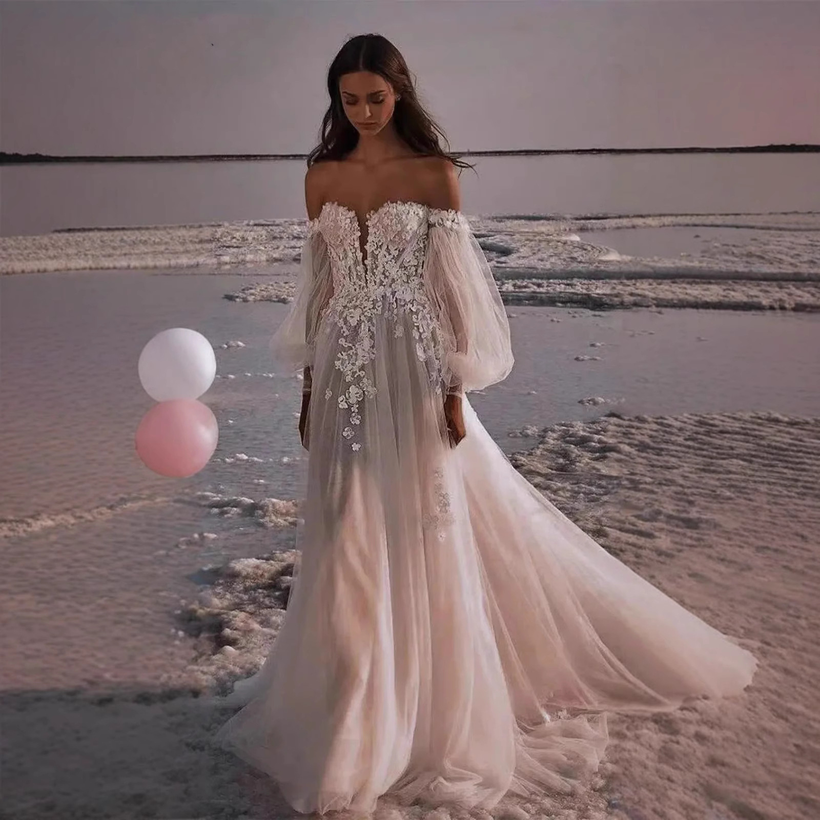 New Style Slimming Lace Long Sleeved Backless Wedding Dress Sheer Mesh Short Train For Travel Photography Women's Clothing_ecoleips.com