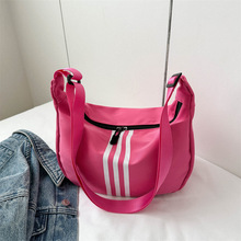 ţ����Ӱ���2023�¿�������Ůб����\�����e�ذ����������а�