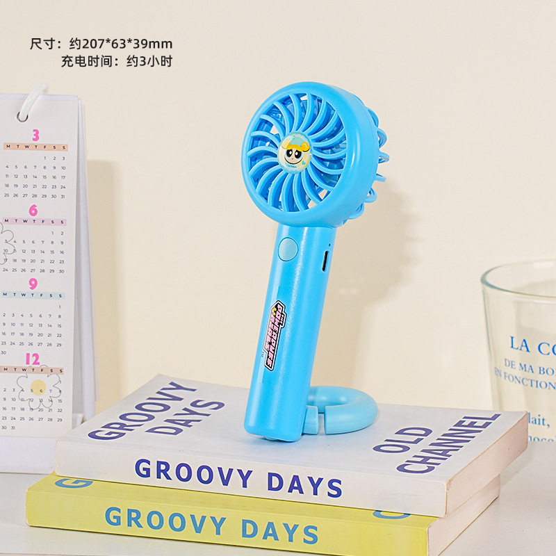 Crayon Shin-chan círculo usb pequeño ventilador estudiante de primaria mini escritorio de oficina portátil carga eléctrica silencio