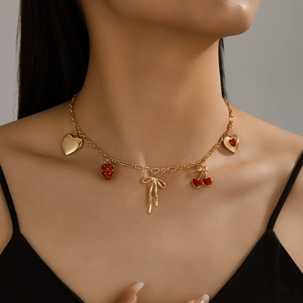 Летняя горячая распродажа, изысканное ожерелье из сплава, кулон в форме сердца, клубники, вишни, банта, уникальный стиль, трансграничный выбор