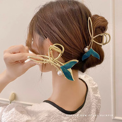 New blue pearl exquisite fish-tail hair clip, large size, holds the back of the head, summer hair clip, temperament shark hair clip decoration