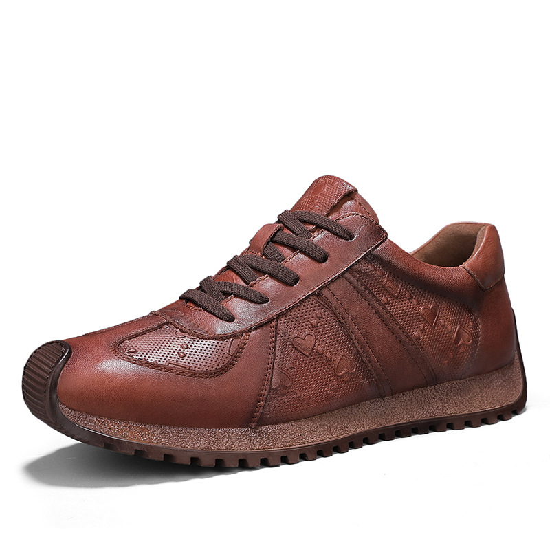 Zapatos de entrenamiento alemanes, zapatos de suela gruesa de verano de moda, superficie de cuero, impermeable, antideslizante, resistente al desgaste, tendencia de alta gama, zapatos Forrest Gump coreanos