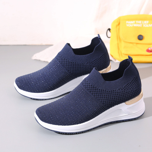 Foreign trade women's shoes  spring new breathable fly-knit mesh shoes women's soft-soled casual sports shoes thick-soled single shoes