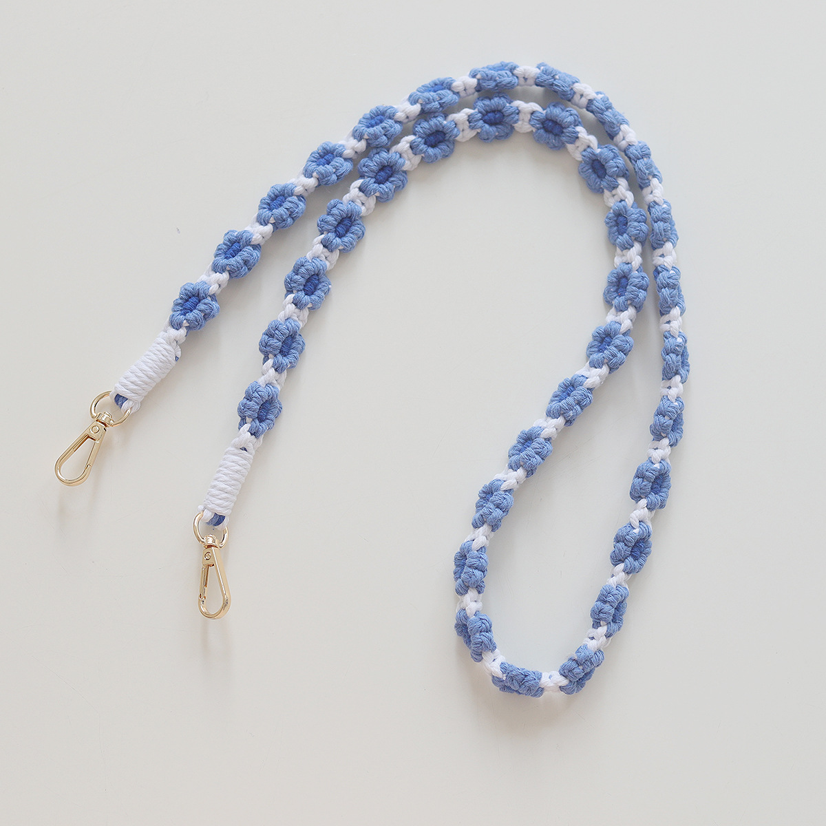 단색 - 헤이즈 블루와 화이트