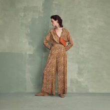 杜鹃花晕染·西班牙小众仙女牌 氛围感印花真丝衬衫+高腰长裤套装