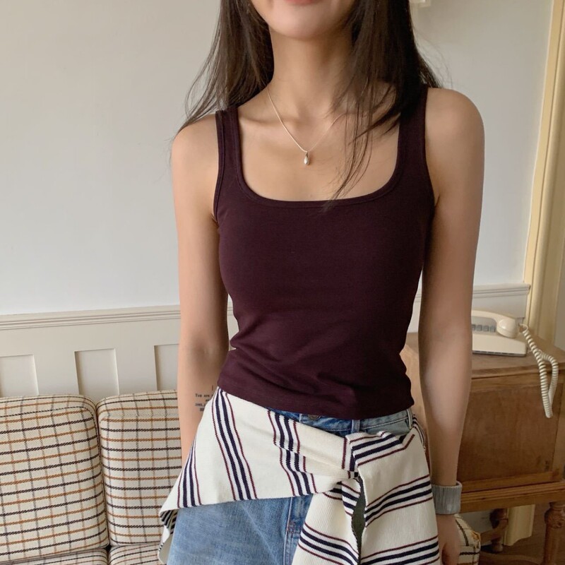 88044 # New Spring/Summer Product: Wide-Shoulder Vest with Chest Pads, Suitable for Outerwear or Layering, Pure and Sexy Style, Cross-Back Top 88044 # New Spring/Summer Product: Wide-Shoulder Vest with Chest Pads, Suitable for Outerwear or Layering, Pure and Sexy Style, Cross-Back Top