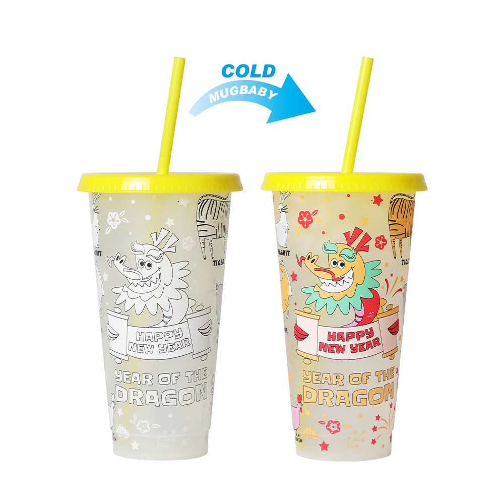 Spot transfronterizo de 710ml taza de plástico de color frío de gran capacidad PP taza de té con leche bebida fría con taza de paja con fábrica de inspección NBCU