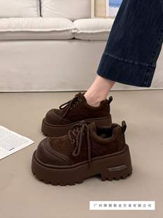 ��ʽ���ߺ�׆�ЬŮ���ļ��ӽq2025�¿��Ь���^ϵ��Ӣ��СƤЬ