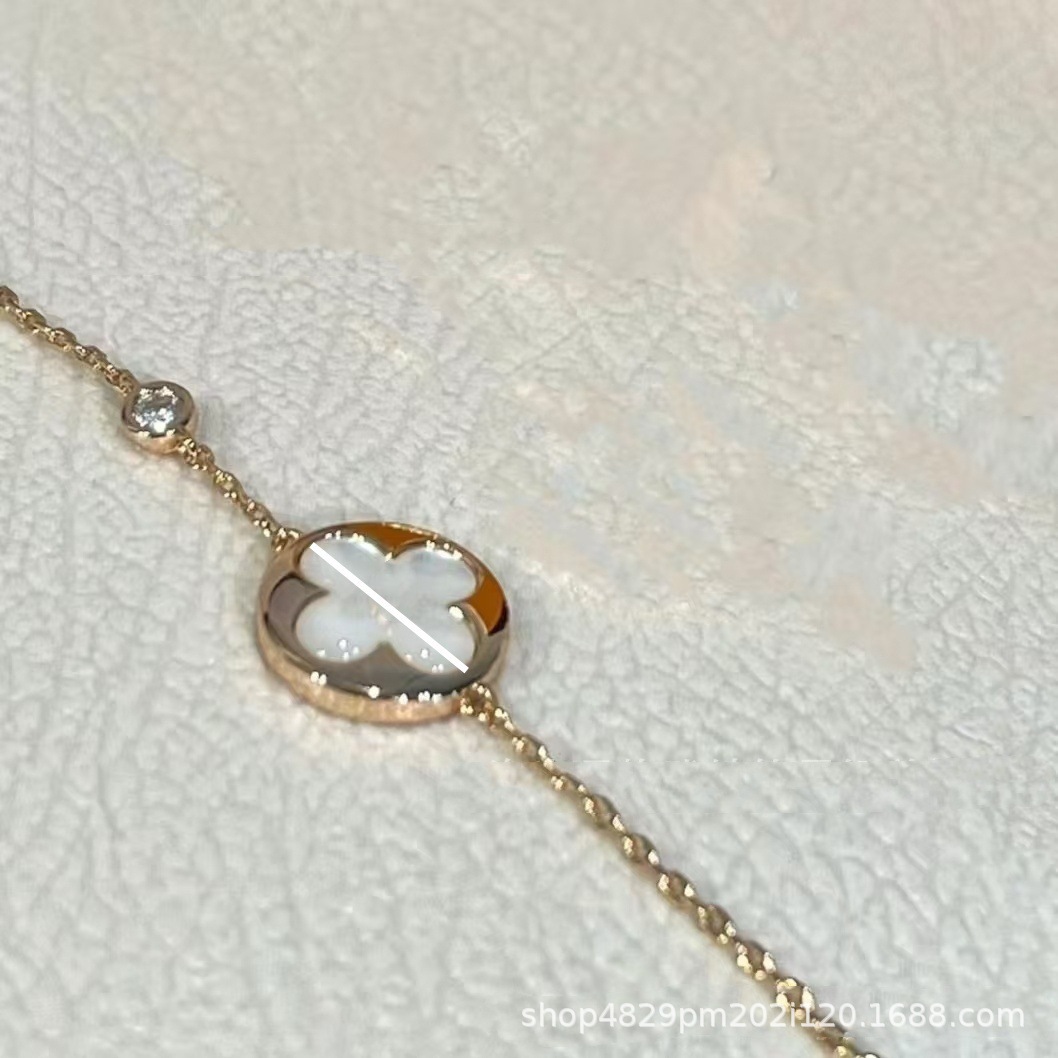 ロバの家四葉草四花五花ブレスレット女性用18Kローズゴールドメッキ軽奢菱形丸型白貝母ネックレスins