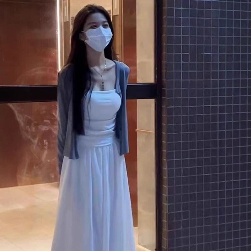 Versatile Gray Slim-Fit Knit Thin Cardigan Long-Sleeve Women's 2025 Early Spring Lazy Style Outerwear Fashionable Short Style