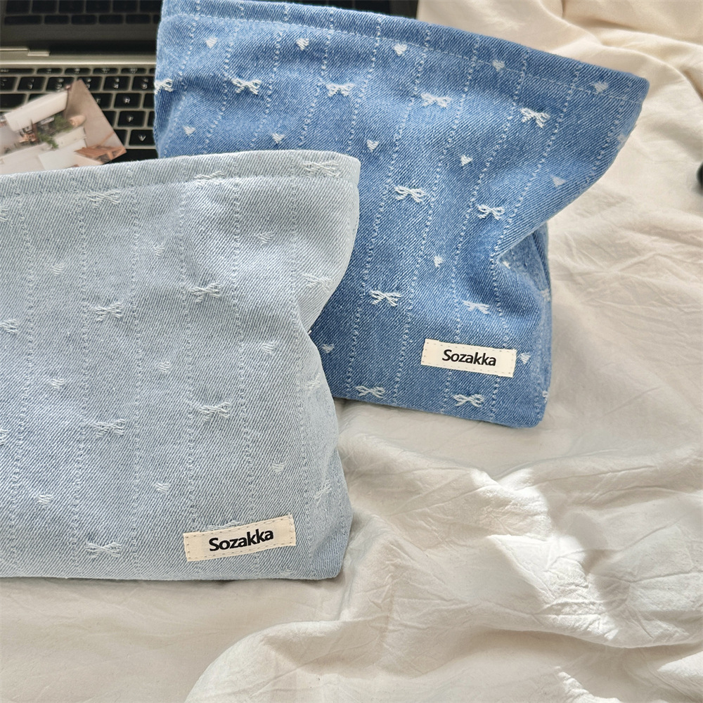 416g Weight Canvas Lining Material Zipper Closure Type / Strap Type Cosmetic Bag Bags Type Holiday, Travel, Daily Occasion Denim Material Bag, Cattle, Knot, Butterfly, Bow Knot Pattern All Seasons Season Women's Gender Cute Style Square Shape Cute Bag Cattle Knot Denim Square Makeup Bags 3