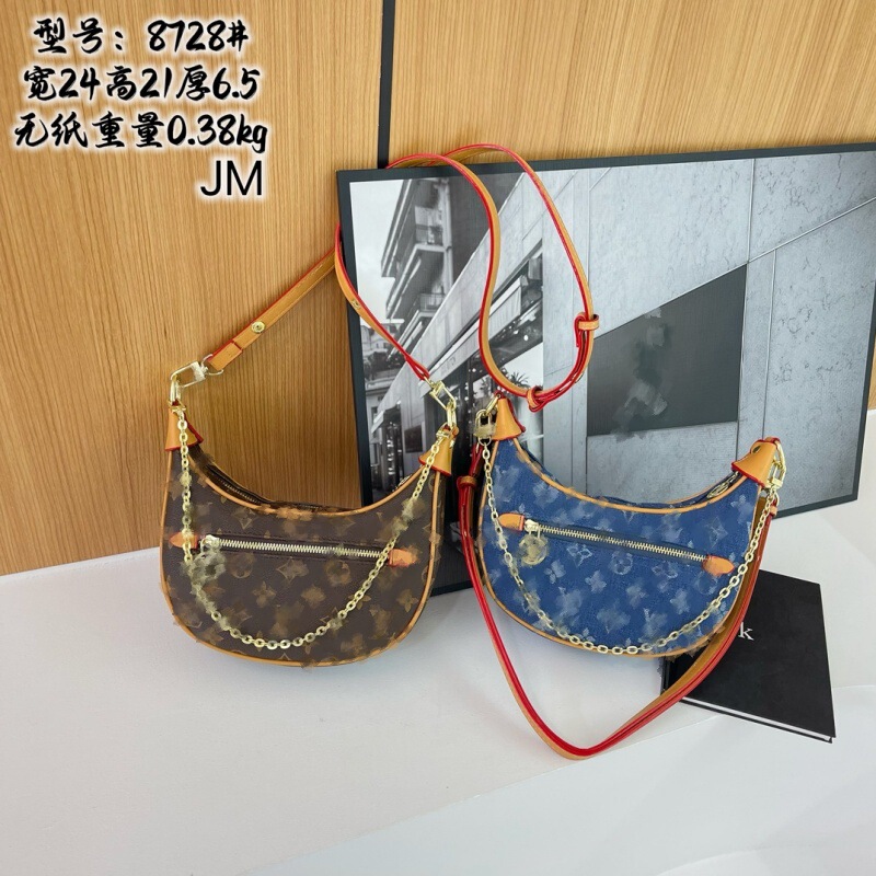 驴家轻奢老花链条腋下包休闲包斜挎女包月牙包复刻厂家直销批发|undefined