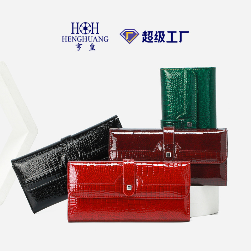 Luxury Women's Genuine Leather Tri-Fold Wallet Crocodile Embossed Patent Leather Large Capacity Top Grain Cowhide Long Purse Wholesale - Thumbnail 4