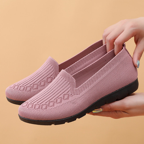 Spring and Summer Old Beijing Fabric Women's Shoes Breathable Flyknit Mesh Surface Non-slip Flat Shoes for Middle-aged and Elderly Mothers, Low Mouth Single Shoes