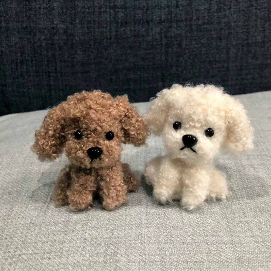 Бобиночка из плюшевой пряжи Bouclé 50 г, мягкая кукла и помпон пряжа, ~7×8×8 см, разноцветные варианты