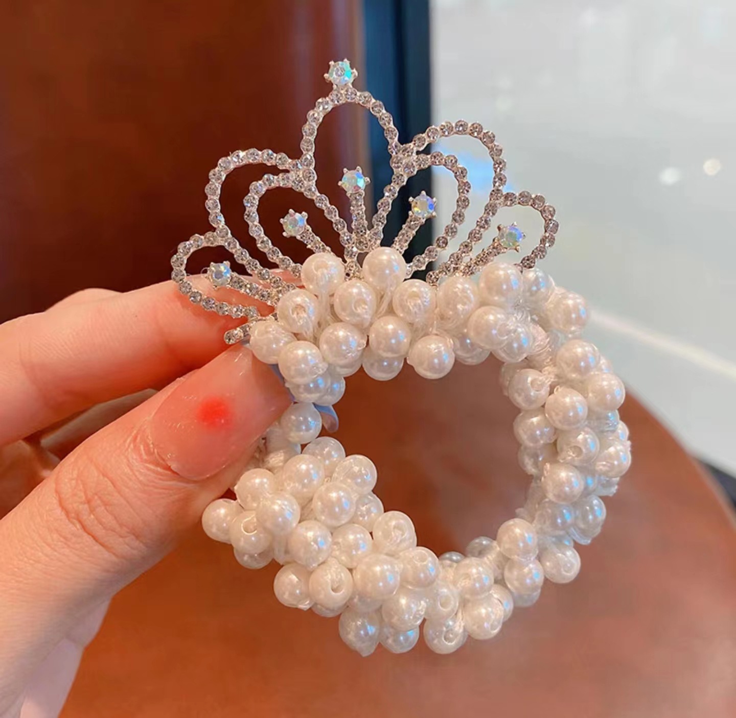 Accesorios para el cabello corona de princesa para niños perla bola cabeza Anillo para el cabello cuerda para el cabello niña corbata de pelo corona de perlas de todo fósforo