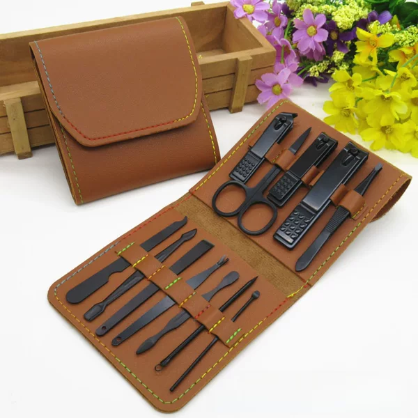 Factory spot black 16-piece set nail clippers nail clippers manicure tools folding bag nail clippers set Wholesale