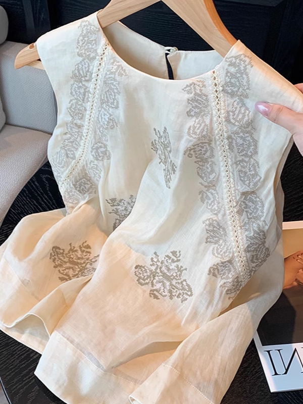 花の刺繍の亜麻の袖なしの丸首のベストの女性の夏の新型のデザイン感の小さい大衆の復古の怠惰な気質の薄い上着|undefined