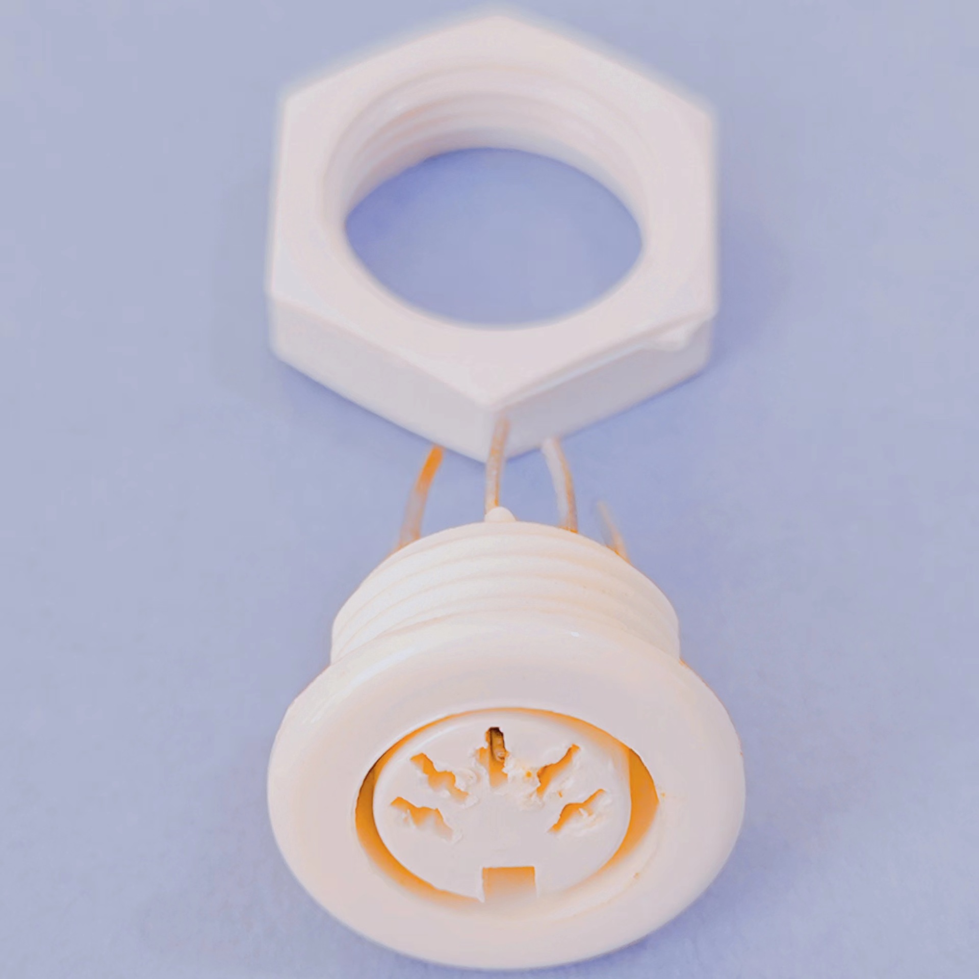 按摩理疗仪大DIN5P五芯塑胶插座，带螺母式5p嵌入式S端子五芯插座