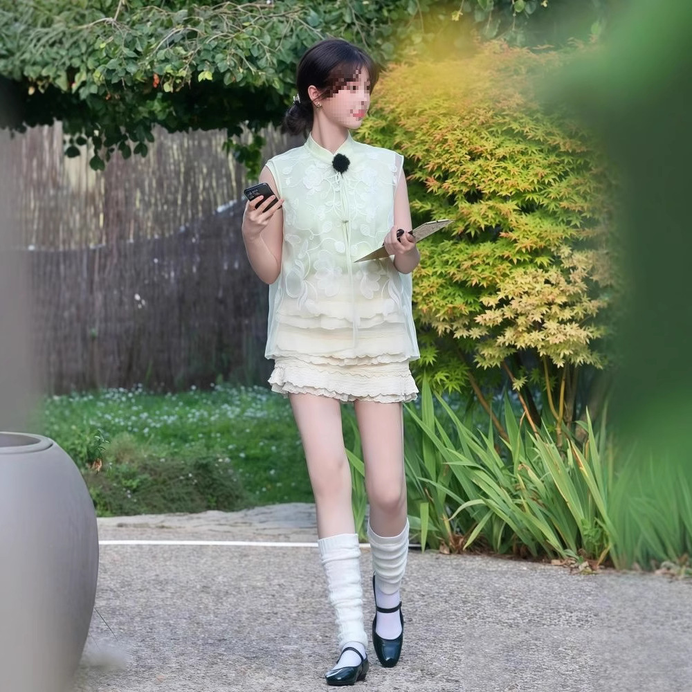 carousel-thumb-1