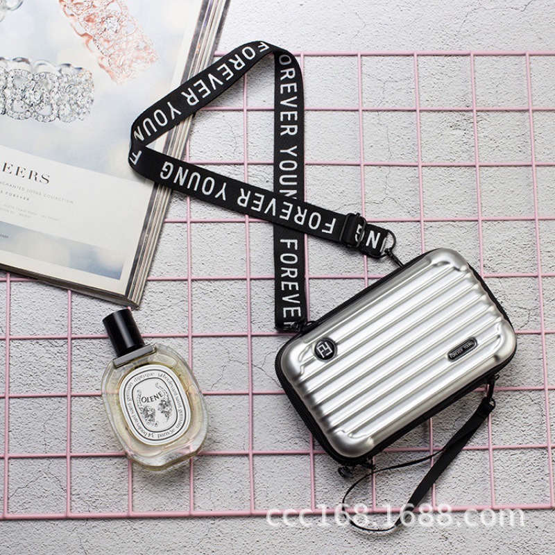 New Small Cosmetic Bag Essential Oil Pc Dinner Bag Cosmetic Bag Travel Dinner Fashion Wash Logo Korean Makeup