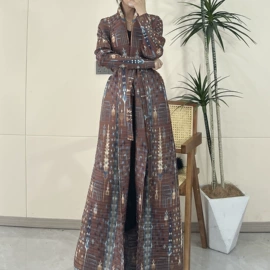 连衣裙;女式风衣;时尚休闲套装