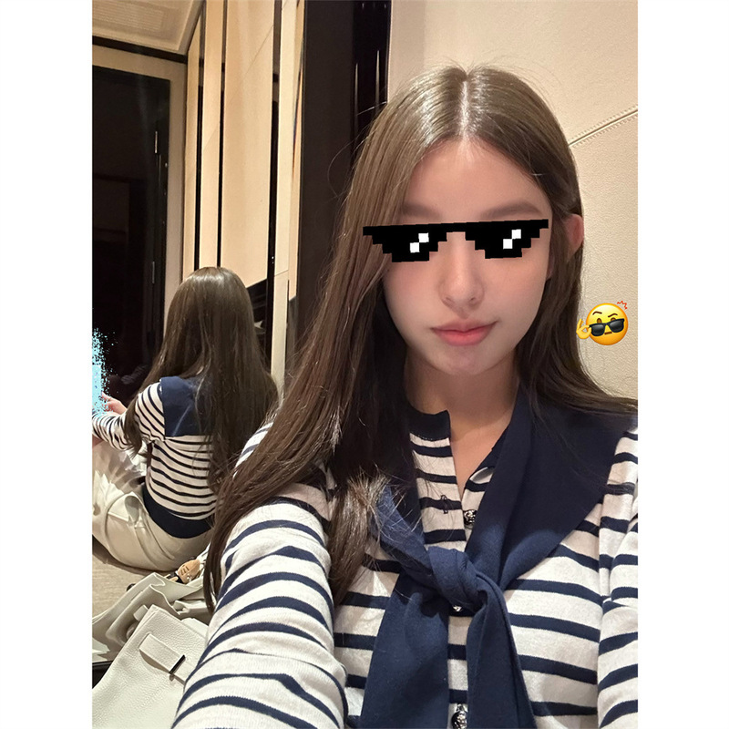 Good Morning, Fanfan, Early Autumn Wear: Navy 100% Cotton Standalone Navy Collar Shawl + Thin Long-Sleeve Knitted Cardigan for Women Good Morning, Fanfan, Early Autumn Wear: Navy 100% Cotton Standalone Navy Collar Shawl + Thin Long-Sleeve Knitted Cardigan for Women