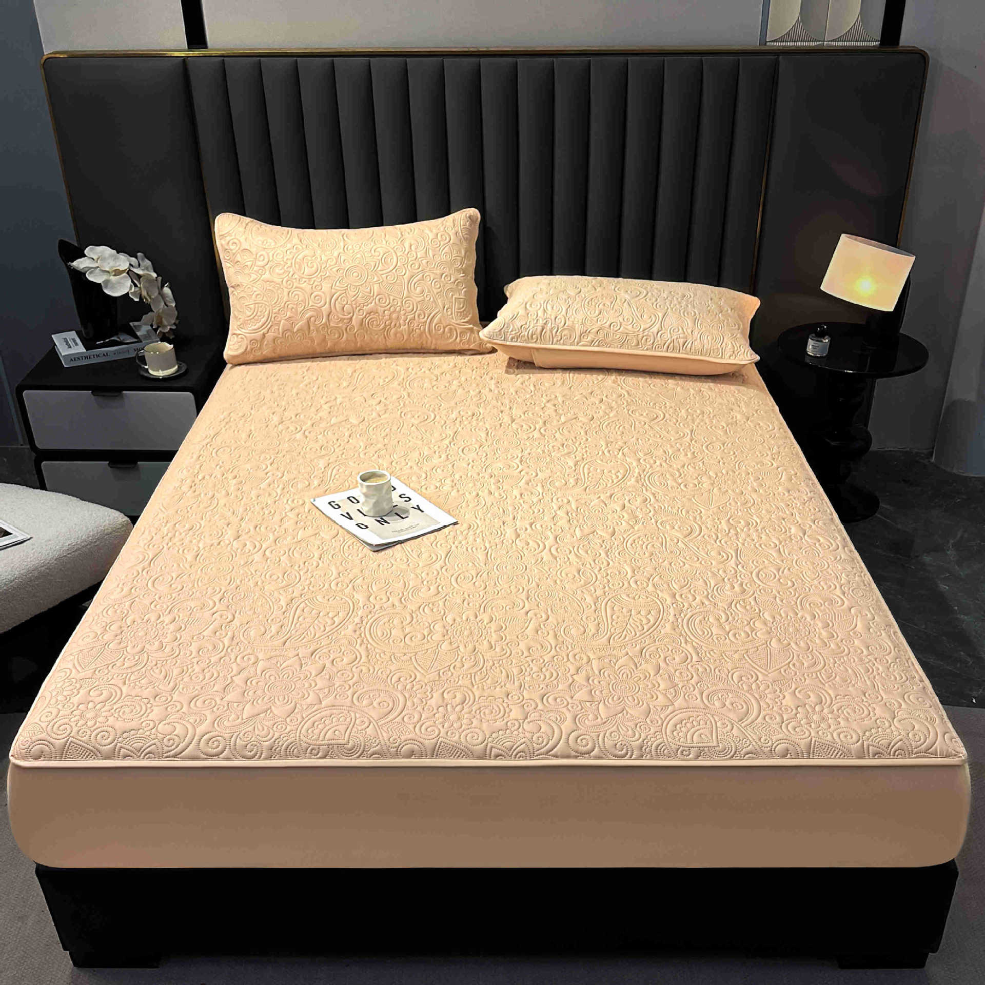 VANKE serie de algodón abrasivo cama cubierta de cama cubierta de cama cubierta de cama cubierta de protección de colchón cubierta de tres piezas cubierta de polvo gruesa