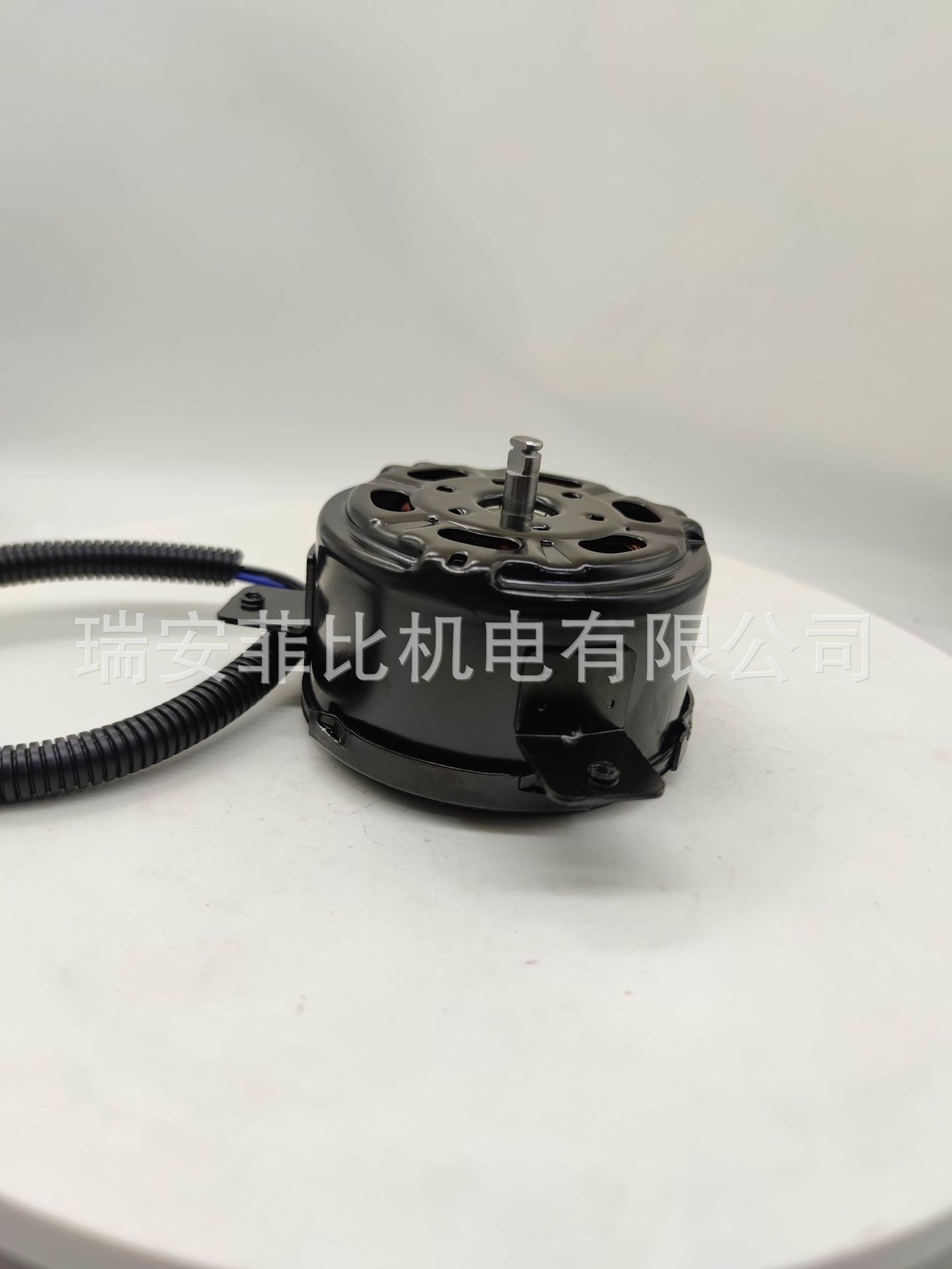 25386-1Y140 Car Radiator Cooling Fan for Hyundai