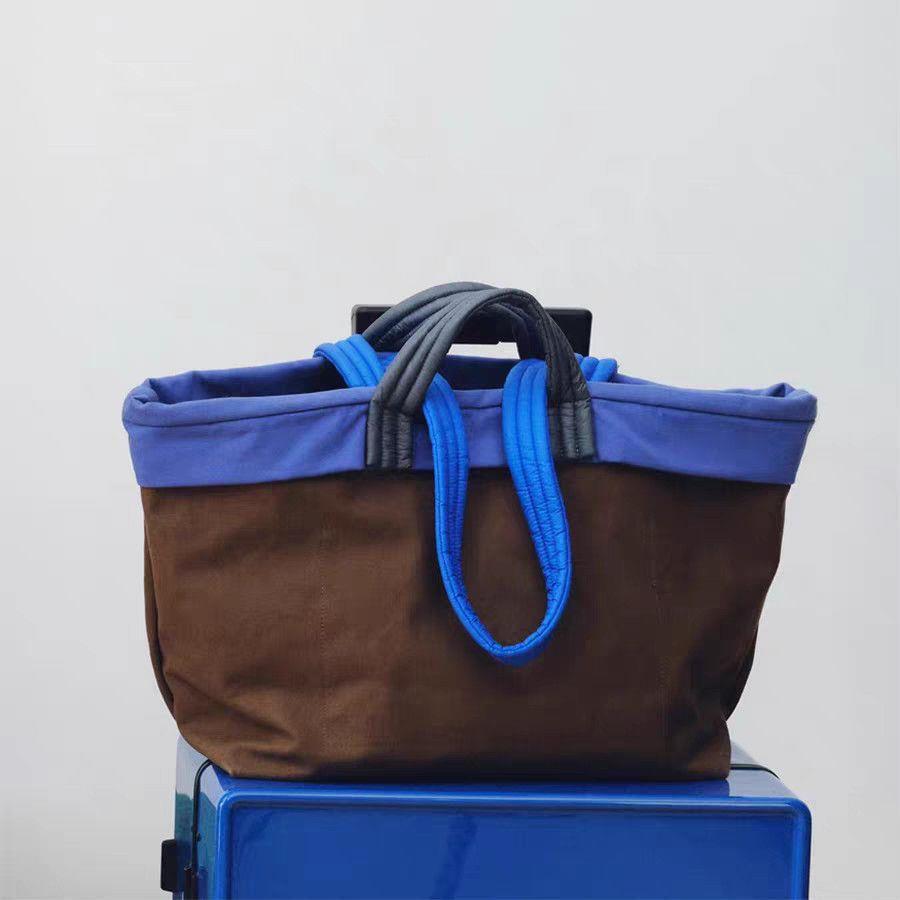 Large Capacity Tote Bag Canvas Bag For Women 2025 New Arrival High-End Lazy Style Handbag Shoulder Bag For Men And Women Commuting - Thumbnail 3