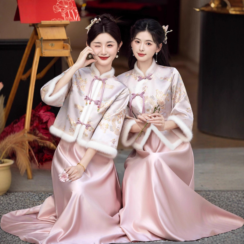 Chinese Style Bridesmaid 2025 New Long-Sleeved Bridesmaid Dress High-End Wedding Dress Warm Sisters Winter Autumn and Winter Thickeneding