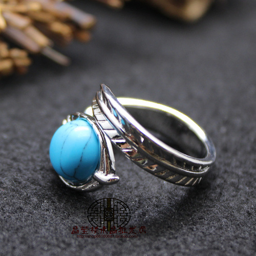 Wholesale of European and American jewelry and accessories. Medieval retro exaggerated blue turquoise ring with adjustable opening.