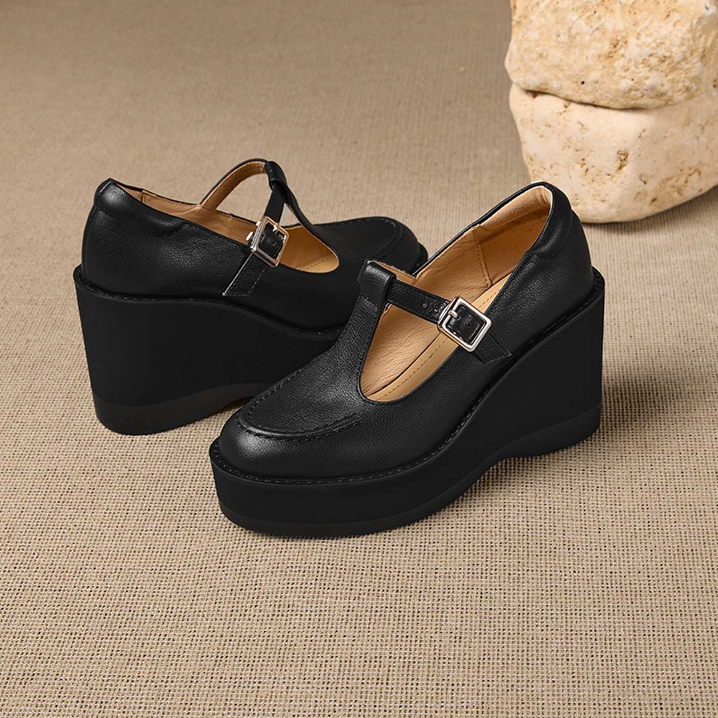 Giày Mary Jane nữ đế xuồng gót cao 9.5 cm khóa chữ T phong cách retro — đen