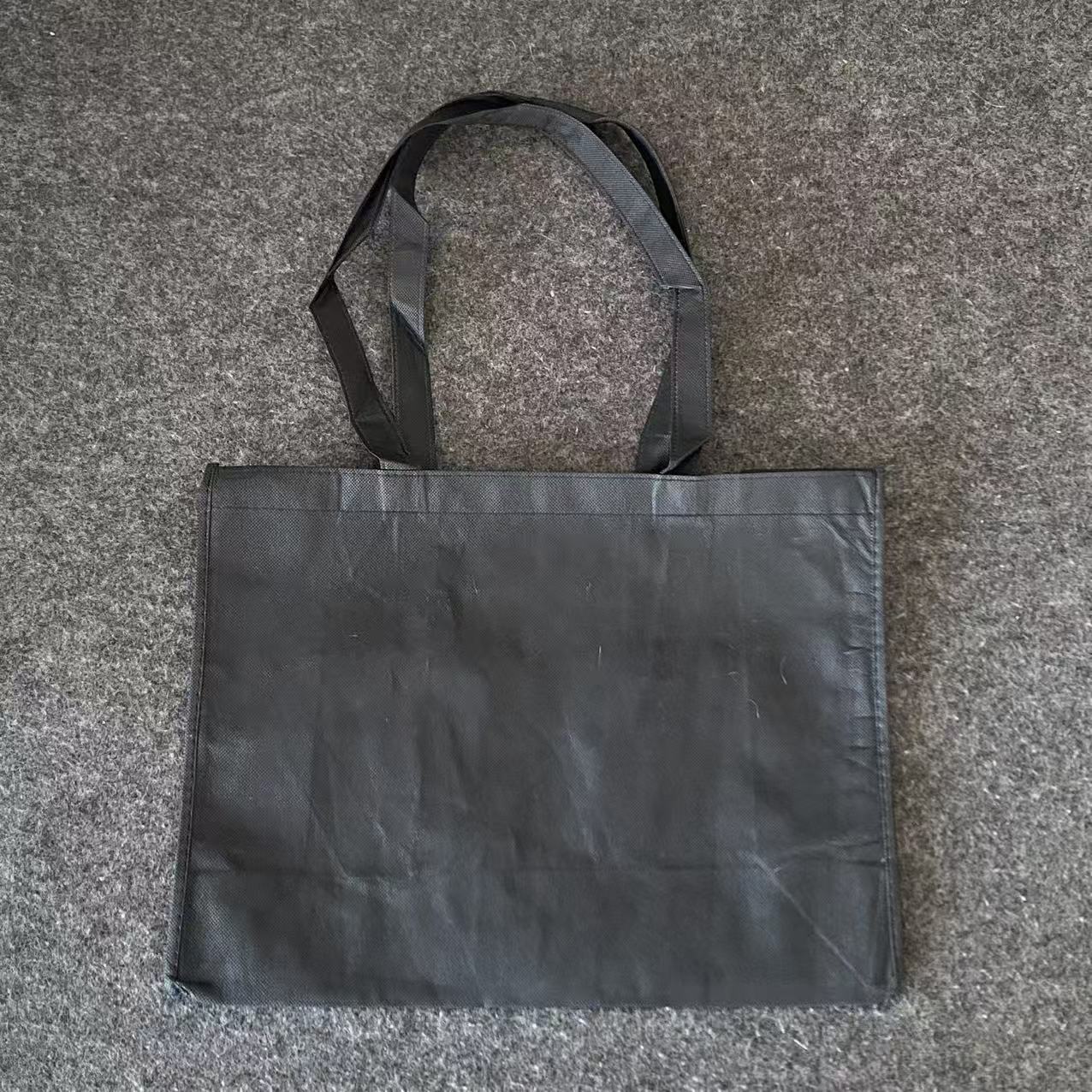 ��ɫ����޷Ĳ����������ɶ���LOGO���������۵�ʱ��ͨ�������