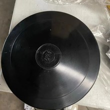 高弹胶块田径体育器材橡胶饼训练比赛胶圆铁饼 实心橡胶圆饼