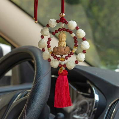 Car hanging – and Girls' Car Decorations