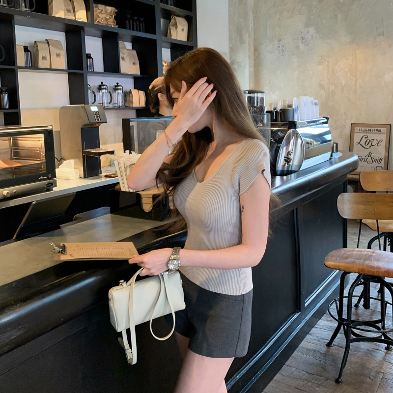 Xiaofeixiu アイスシルク半袖レディースサマーピットニット Tシャツトップレディースデザインスリムイントレンド|undefined