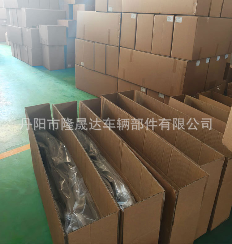Suitable for the New Defender Tail Pipe 90/110/130 Exhaust Pipe Modified Four-Out Stainless Steel Mechanical Model