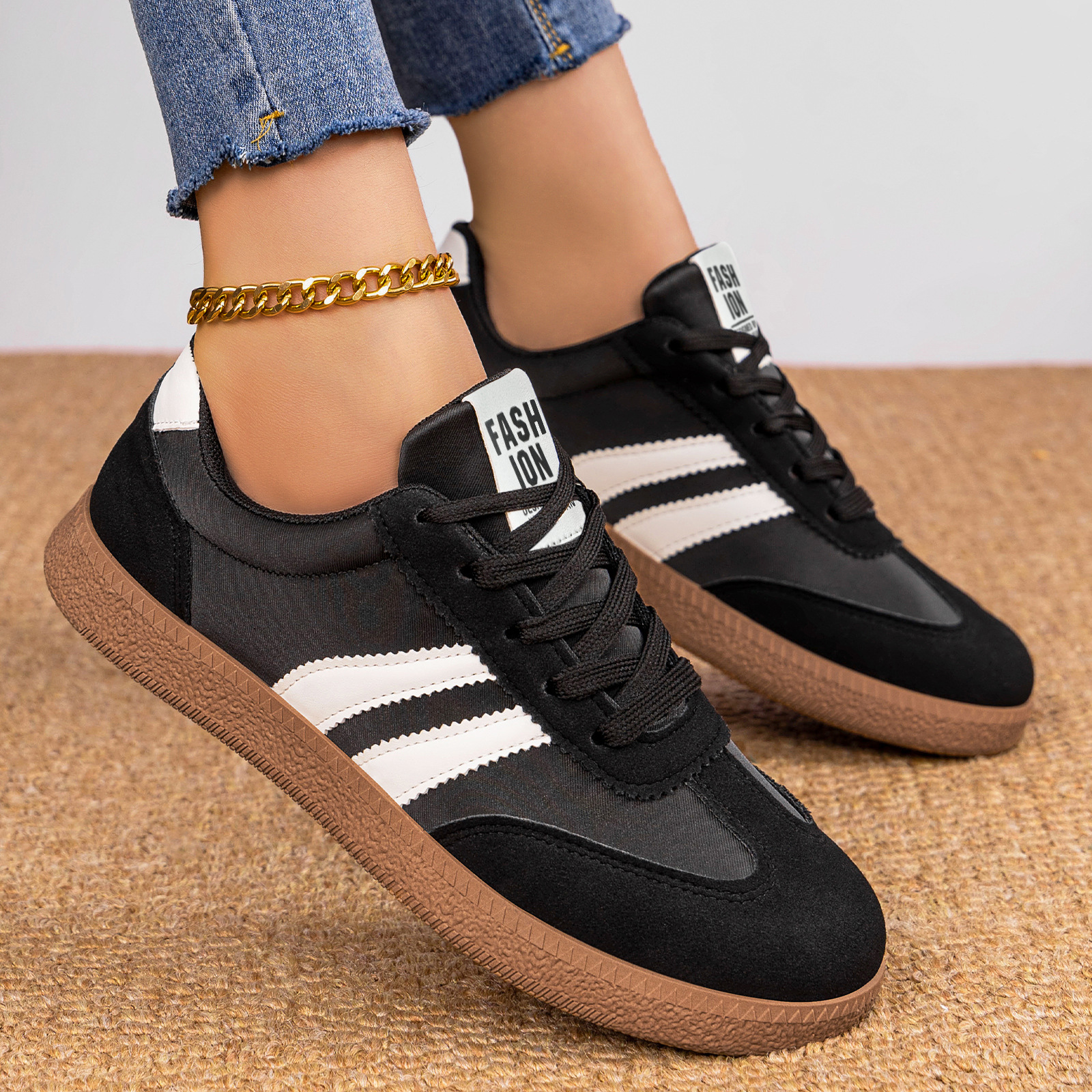 Zapatos de primavera de comercio exterior transfronterizo zapatos de mujer de suela suave ligera zapatos de entrenamiento alemán zapatos de mujer de altura ancha zapatos casuales de mujer