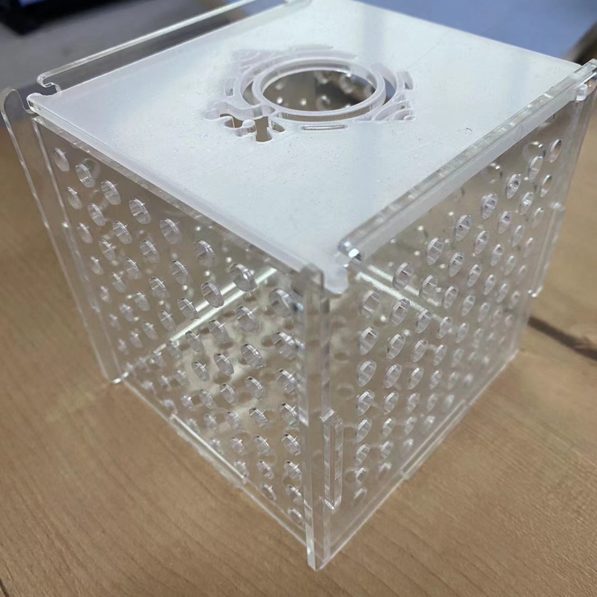 亚克力艺术，点亮生活之美