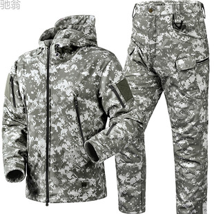 K4F Outdoor Shark Skin Soft Shell Jacket suit Men's Spring Autumn and Winter Windproof Breathable fleece-lined Mountaineering Jacket