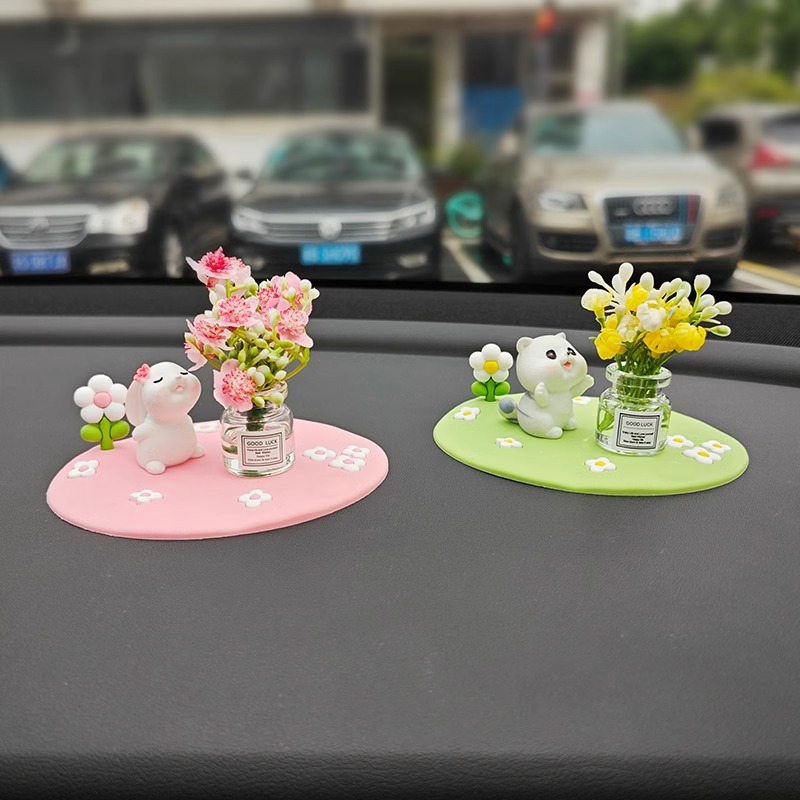 경화 부서 냄새 꽃 토끼 자동차 중앙 제어 악기 패널 장식 작은 장식품 자동차 귀여운 고양이 감압 인형