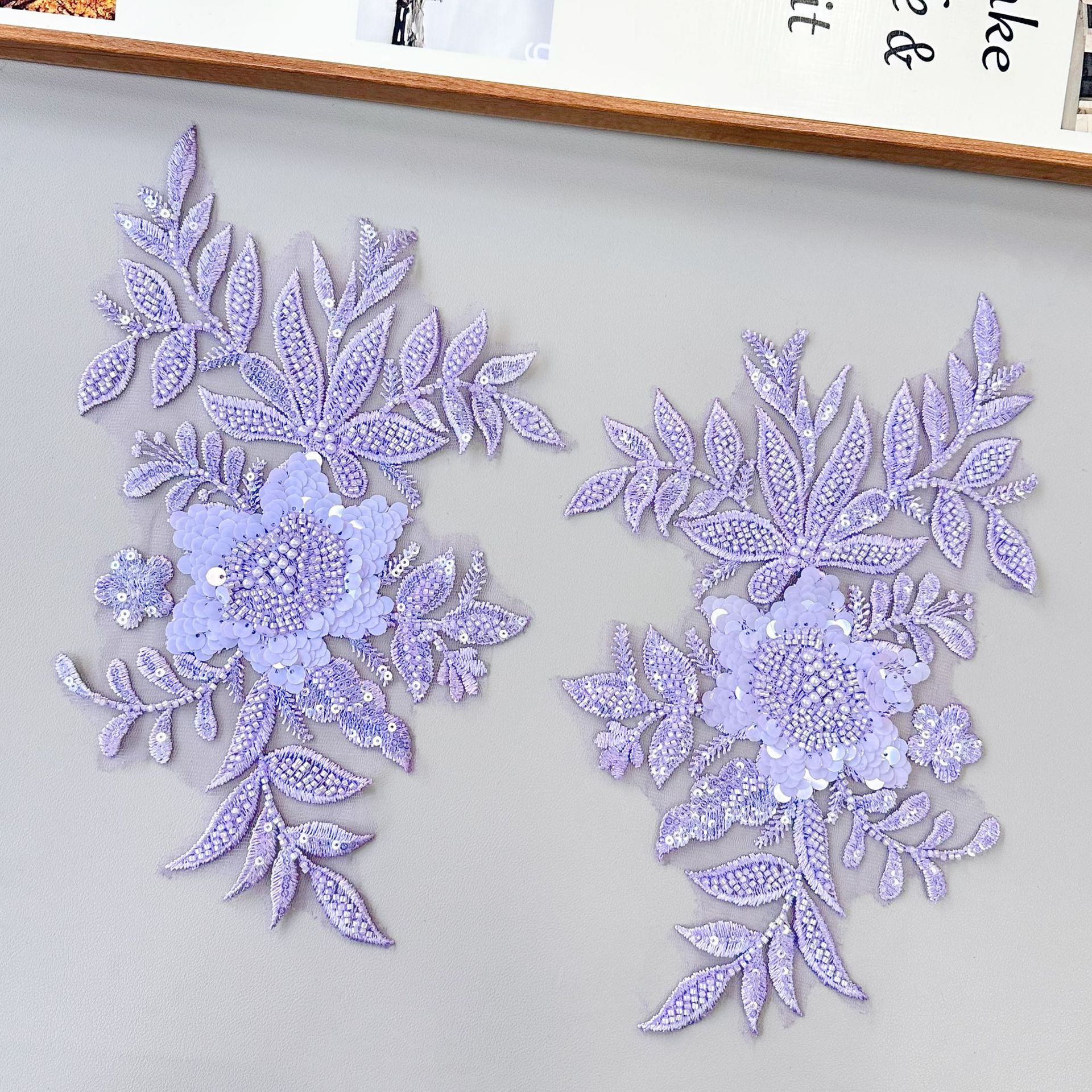 Decalcas de encaje de color flor tridimensional accesorios de decoración ropa de boda encaje púrpura bordado