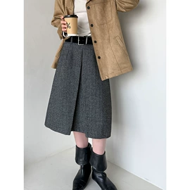女式衬衫;休闲裤;毛衣