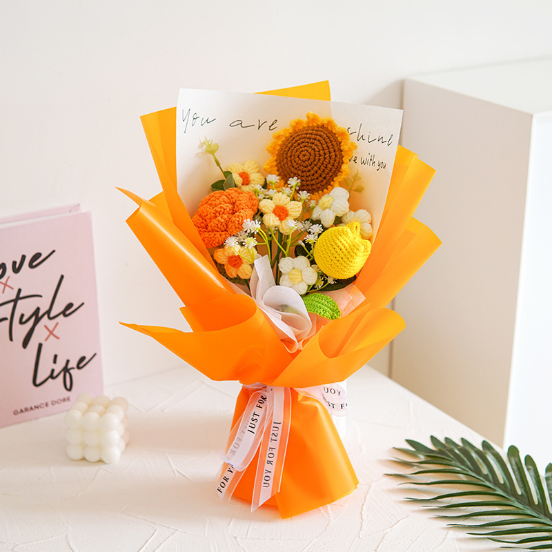 Día del maestro hecho a mano un ramo de girasoles mezclar y combinar imitación de lana crochet tulipán adornos de mesa