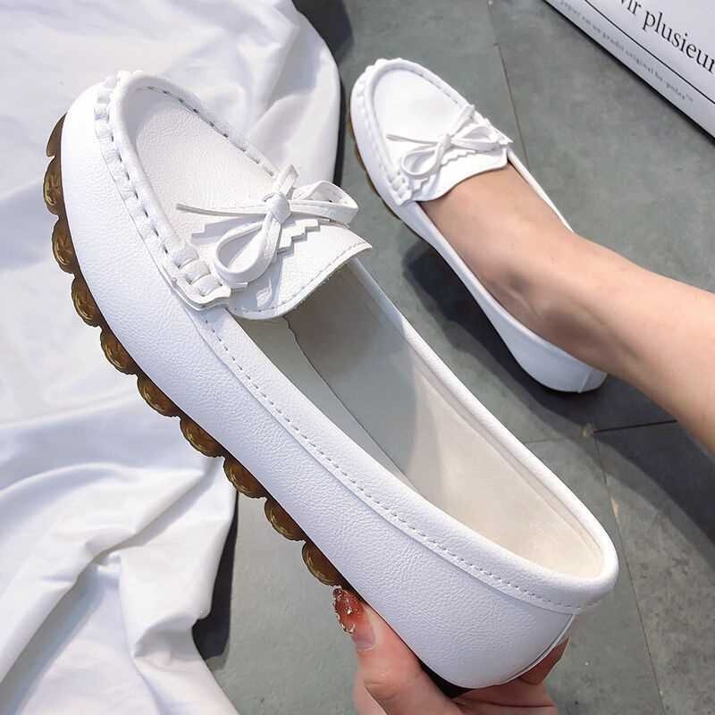 Women's slip-on shoes, non-slip, new spring-summer flat shoes, soft-soled, slip-on, comfortable for pregnant women, white nurse shoes for mothers Women's slip-on shoes, non-slip, new spring-summer flat shoes, soft-soled, slip-on, comfortable for pregnant women, white nurse shoes for mothers