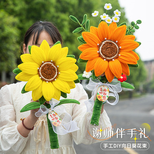 �и߿�һ�e�Z�����տ������ֹ������xʽ�г��˶Y��ʮ�˚q����Ů��