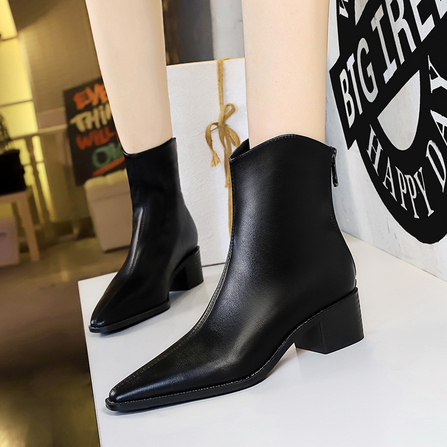 578-2 European American Style Retro Simple Chunky Mid-heel Versatile Women's Short Boots With Pointed Toe And Back_voghion.com